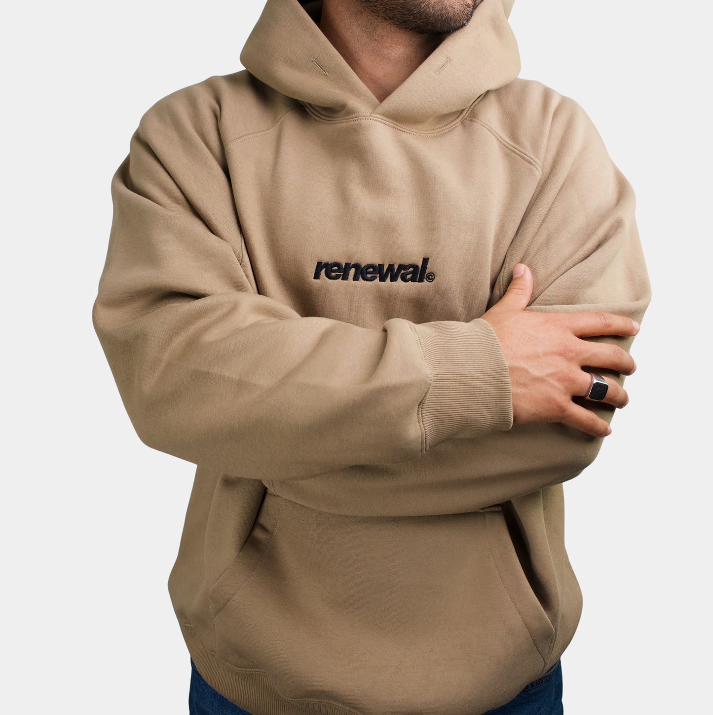 OVERSIZED PULLOVER HOODIE